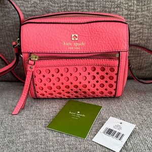 Kate Spade Looloo Perri Lane Bubbles Perforated Crossbody Bag in Peony